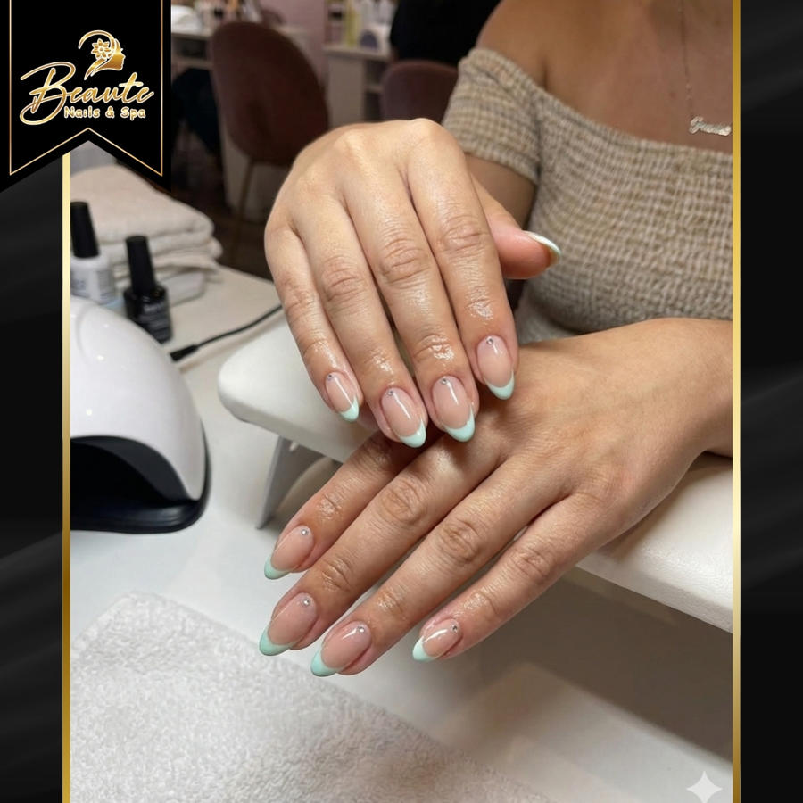 Signature & Trending Nail Designs